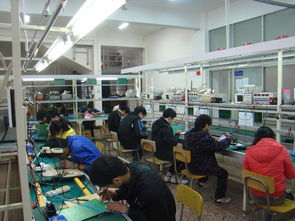 模块化教学掠影 从电子产品组装到通讯设备销售的技能链锻造